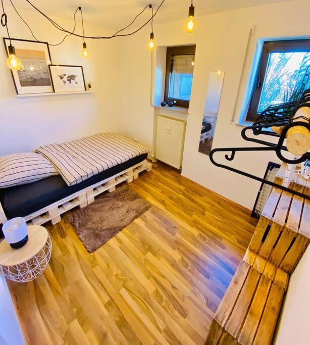 Moderne Wohnung In Vorstadtidylle Zu Bayreuth Heinersreuth Extérieur photo